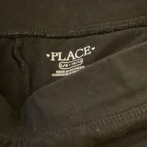 CHILDREN’s PLACE Girls black skort size 10/12 L